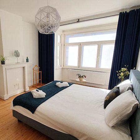 ブルージュ Trendy, Authentieke Woning Met Groot Terras En Tuinヴィラ エクステリア 写真