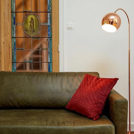 ブルージュ Trendy, Authentieke Woning Met Groot Terras En Tuinヴィラ エクステリア 写真