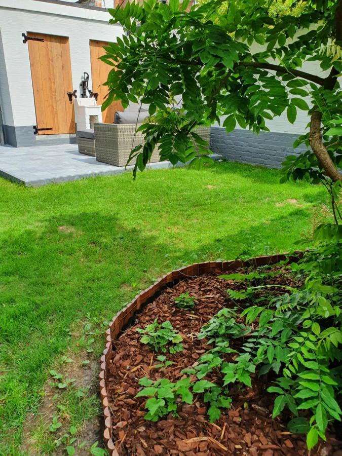 ブルージュ Trendy, Authentieke Woning Met Groot Terras En Tuinヴィラ エクステリア 写真