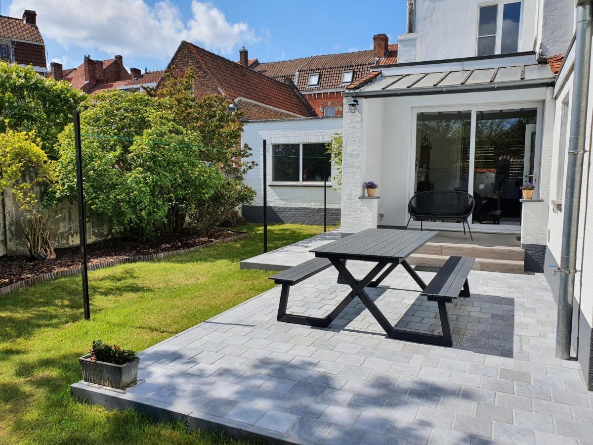 ブルージュ Trendy, Authentieke Woning Met Groot Terras En Tuinヴィラ エクステリア 写真